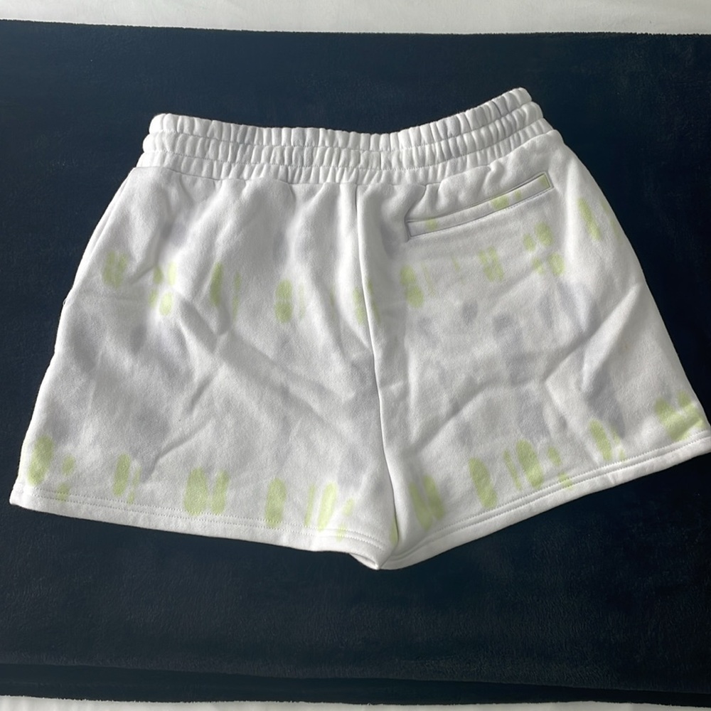 Peloton sweat shorts - Picture 2 of 6